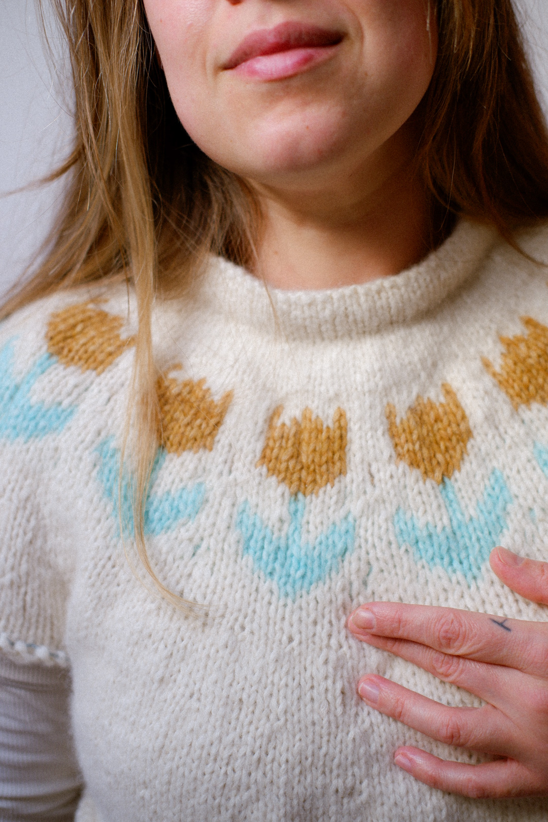 WINTER BULBS SWEATER - patron en español - Imagen 9