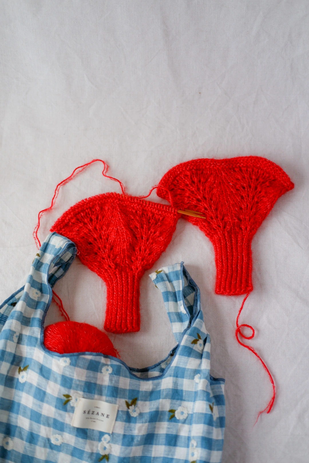 BUTTERCUP LACE CUFFS - patron en español - Imagen 3